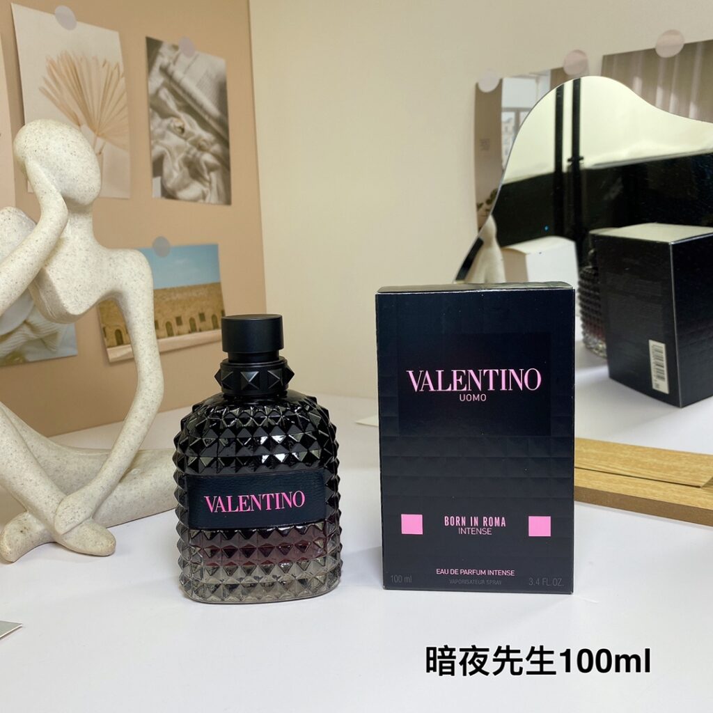 【Valentino】Uomo Born in Roma Intense Eau de Parfum丨100ml Italian Seduction丨Woody Oriental