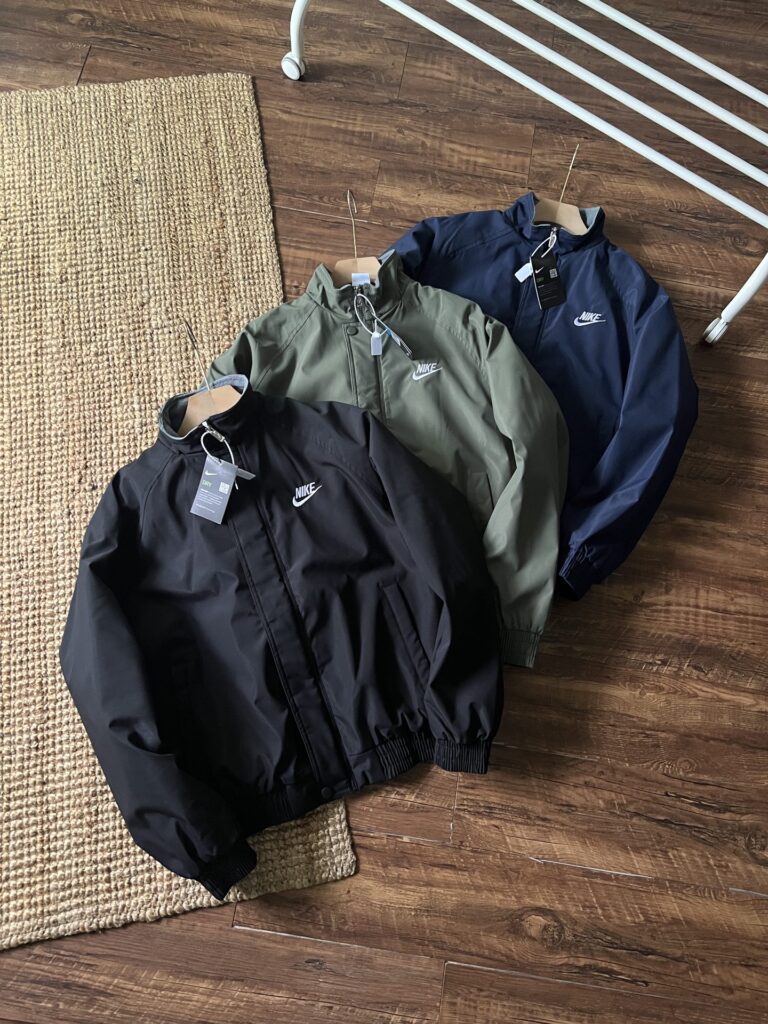 Nike Men's Weather-Resistant Woven Jacket - Fleece Lined Winter Coat