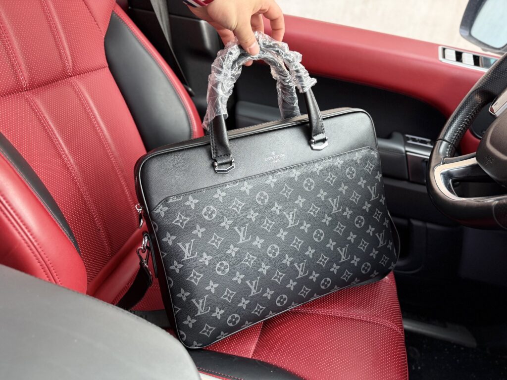 LV Men's Briefcase 38x29x7cm
