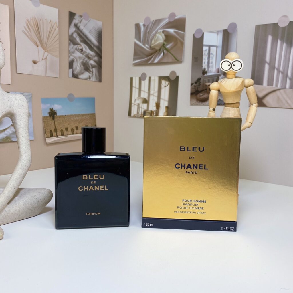 Chanel Bleu de Chanel Parfum (2018) - The Essence of Timeless Elegance