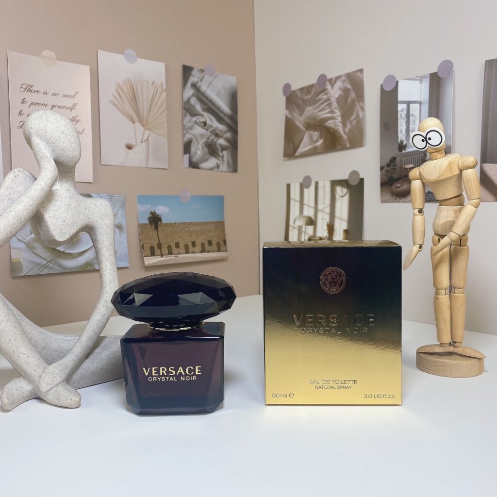Versace Crystal Noir EDT | Mysterious Floral Oriental