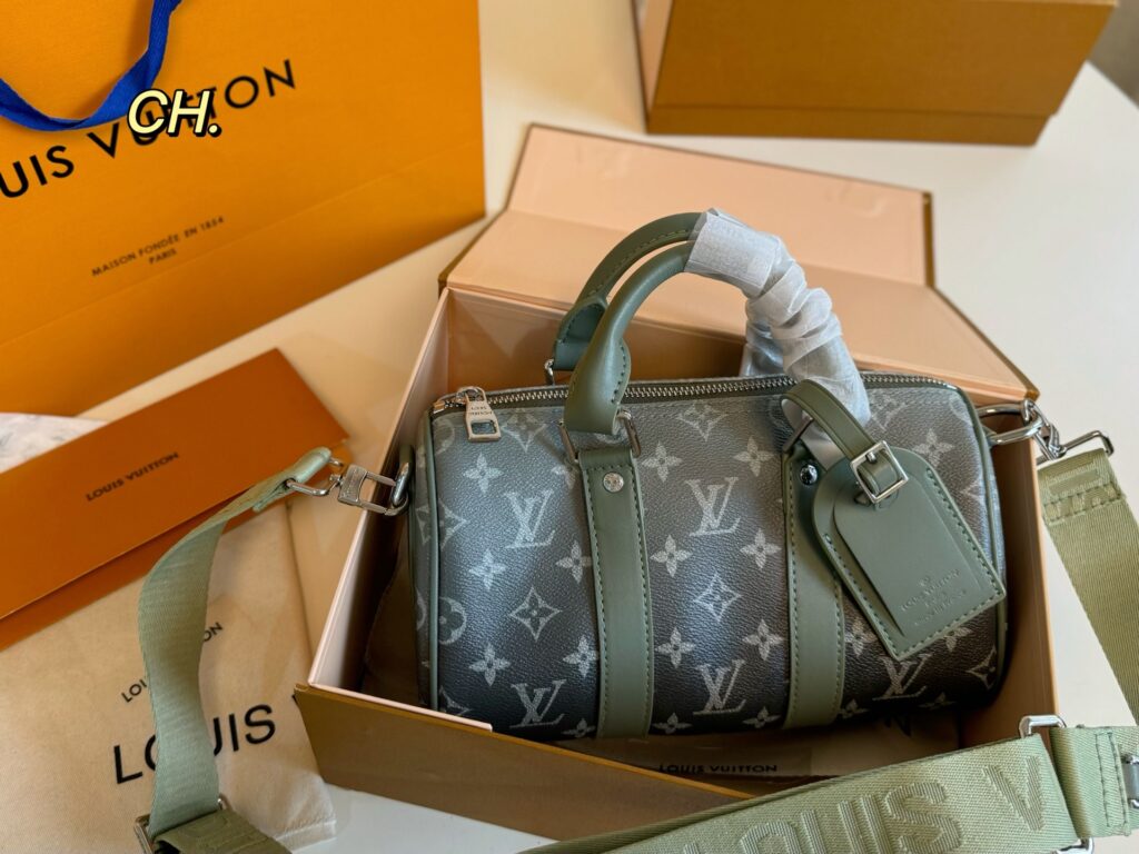 Louis Vuitton LV Printed Keepall Pillow Bag 25x15cm with LED Gift Box