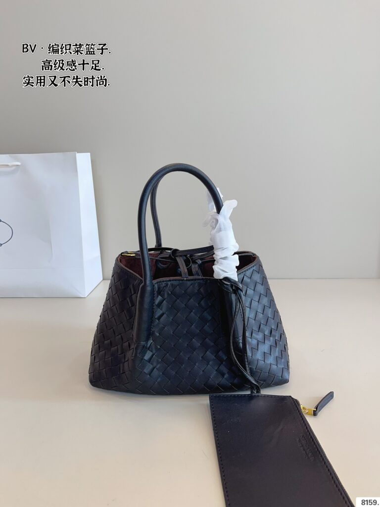 Bottega Veneta Premium Cassette Woven Handbag (25×11×16cm)