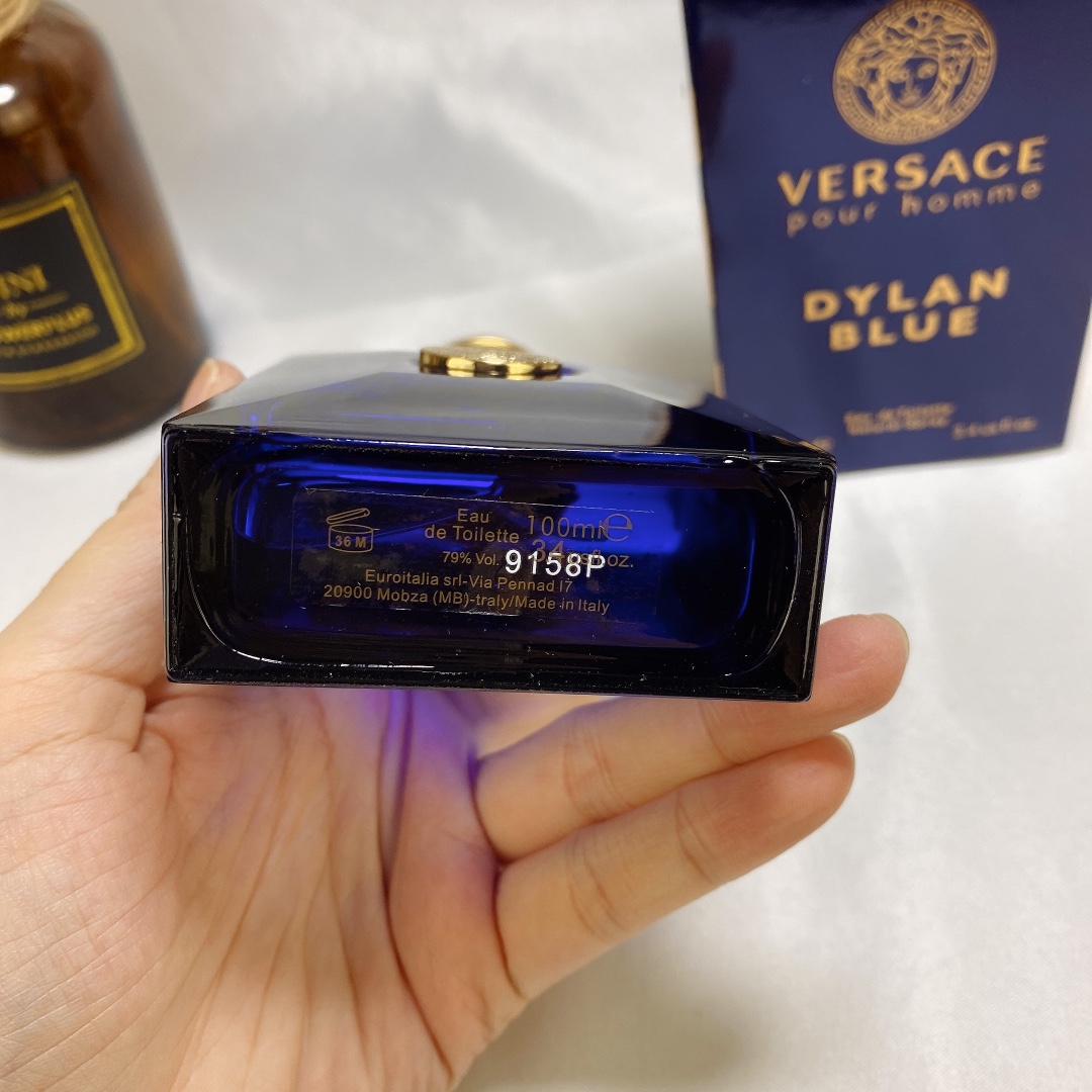 VERSACE Pour Homme Dylan Blue - Depth of the Mediterranean - Image 5