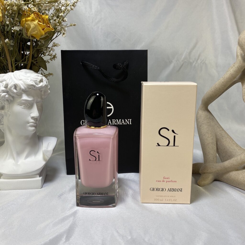 Giorgio Armani Si Fiori Eau de Parfum - Floral Feminine Perfume for Women