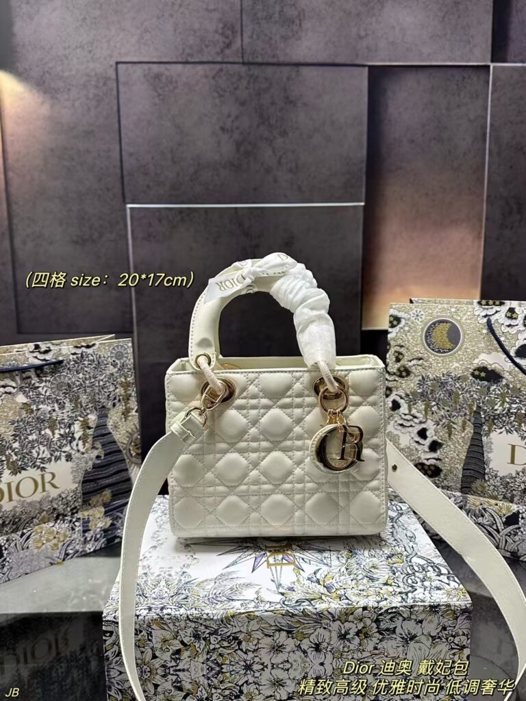 Dior Lady Bag (20×17cm) with Gift Box - Cannage Quilting & Adjustable Chain