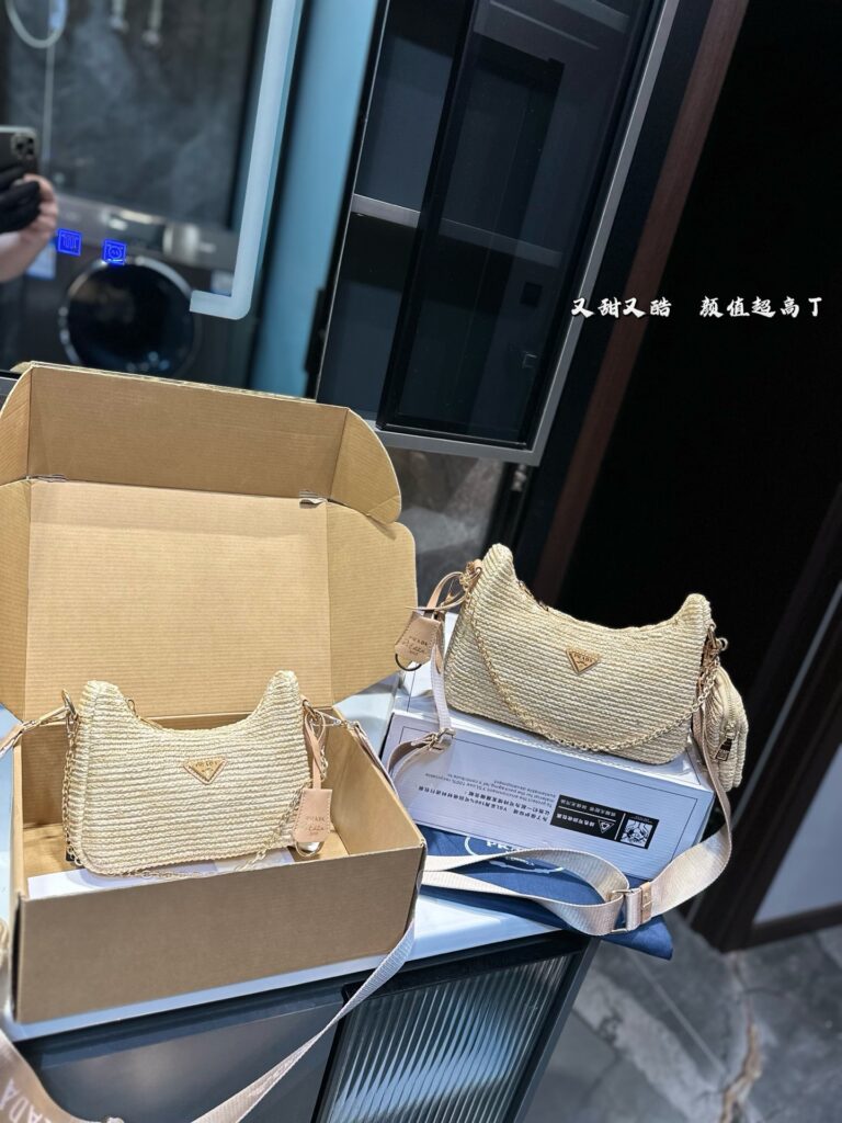 Prada Straw Hobo Underarm Bag (Large 24cm/Small 20cm) with Gift Box