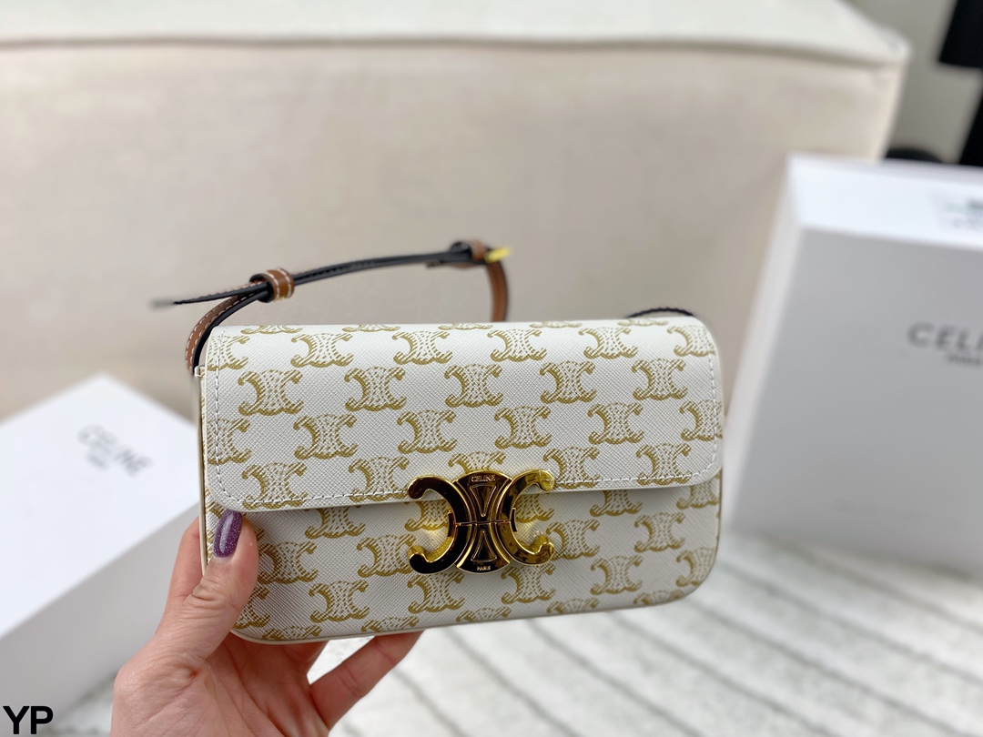 Celine Arc de Triomphe Underarm Bag (21×12cm) with Folding Box - Image 3