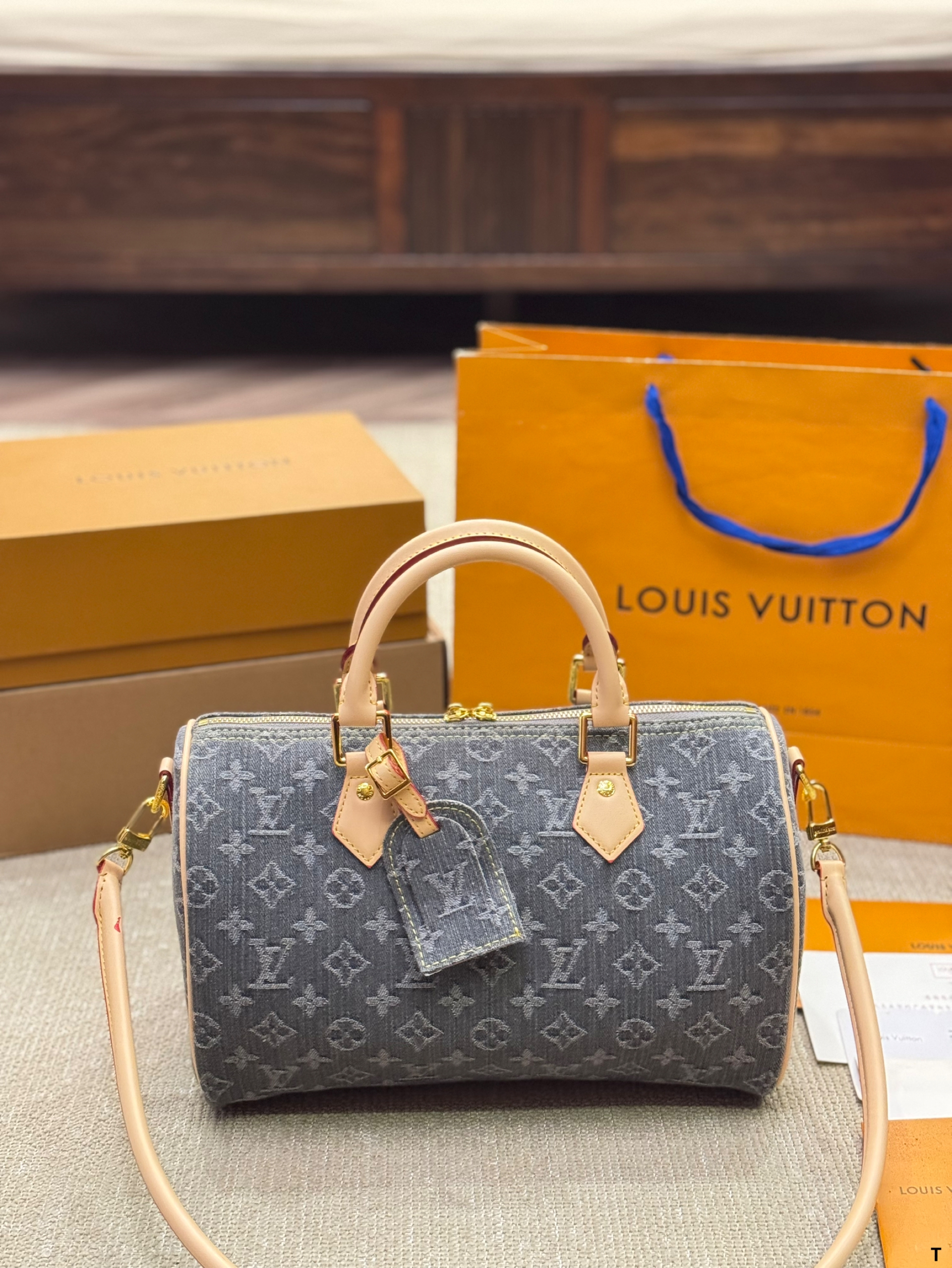 Louis Vuitton Speedy 30 Pillow Bag in Denim (30×19cm)