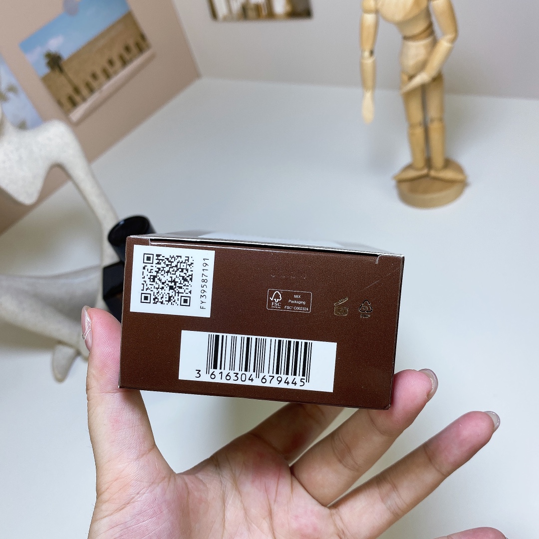 Burberry Hero Parfum | Oriental Woody - Image 8