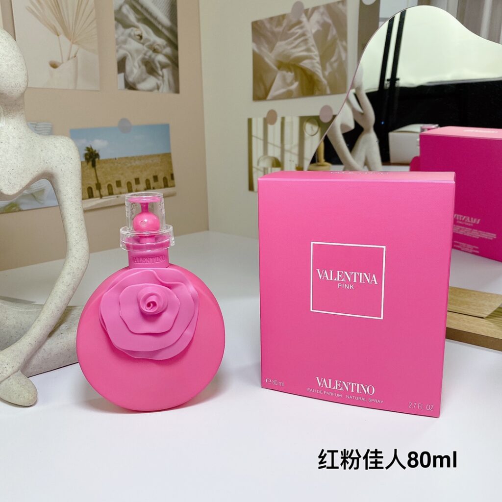 VALENTINO Pink