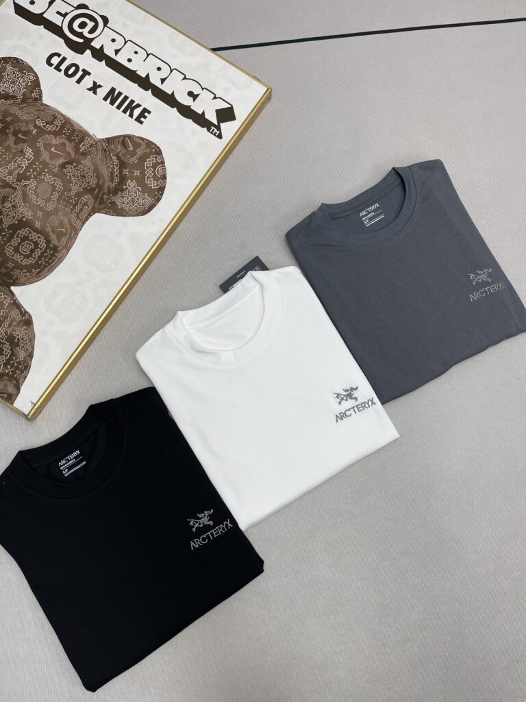 Arc'teryx Split Logo Tee | Celebrity-Approved Streetwear Essential