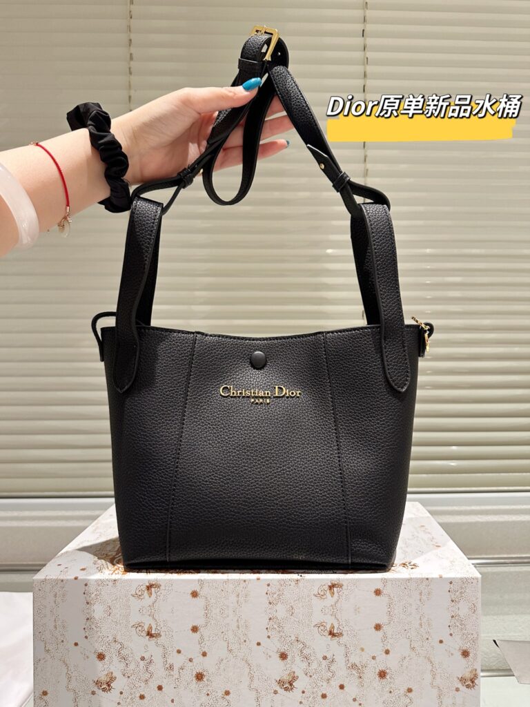 Dior New Bucket Bag (21×19cm) with Gift Box - Adjustable Strap & Multi-Compartment