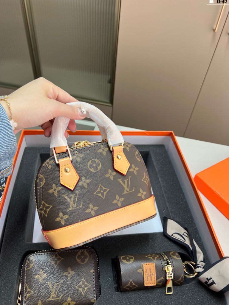 Louis Vuitton LV Shell Bag Box Set Coin Purse + Card Holder 16x13cm