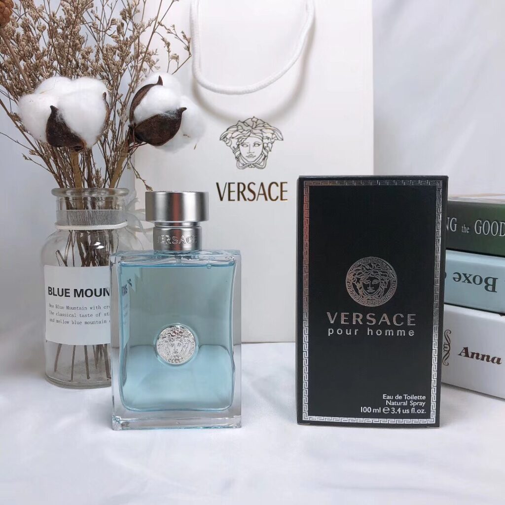 VERSACE Pour Homme - Mediterranean Elegance
