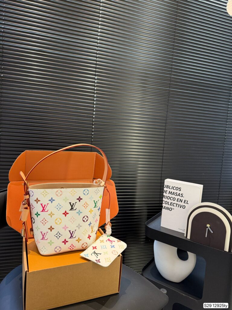Louis Vuitton LV Monogram Bucket Bag 17x19cm with Airplane Folding Box
