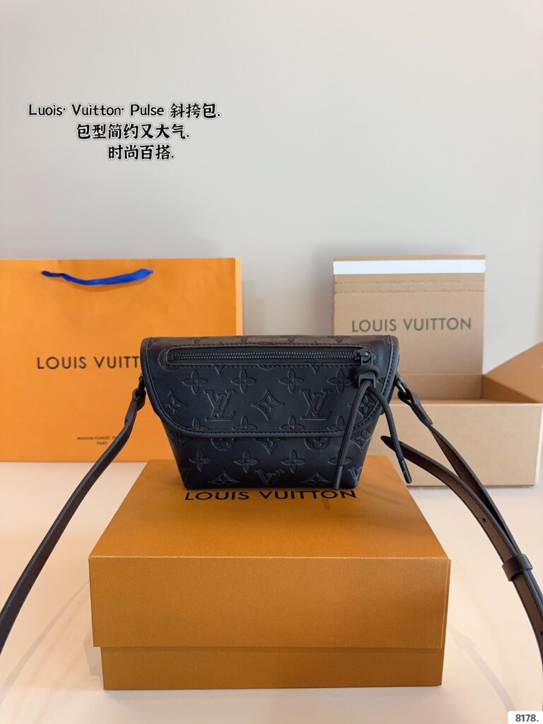 NEW Louis Vuitton Outdoor Messenger Bag - Compact Crossbody/Shoulder Bag (15x5x13cm) w/ Gift Box
