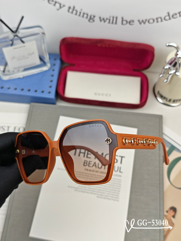 GUCCI 2025 Spring Retro Round Polarized Sunglasses | TR90 Ultra-Light Frame | Model G9751 - Image 4