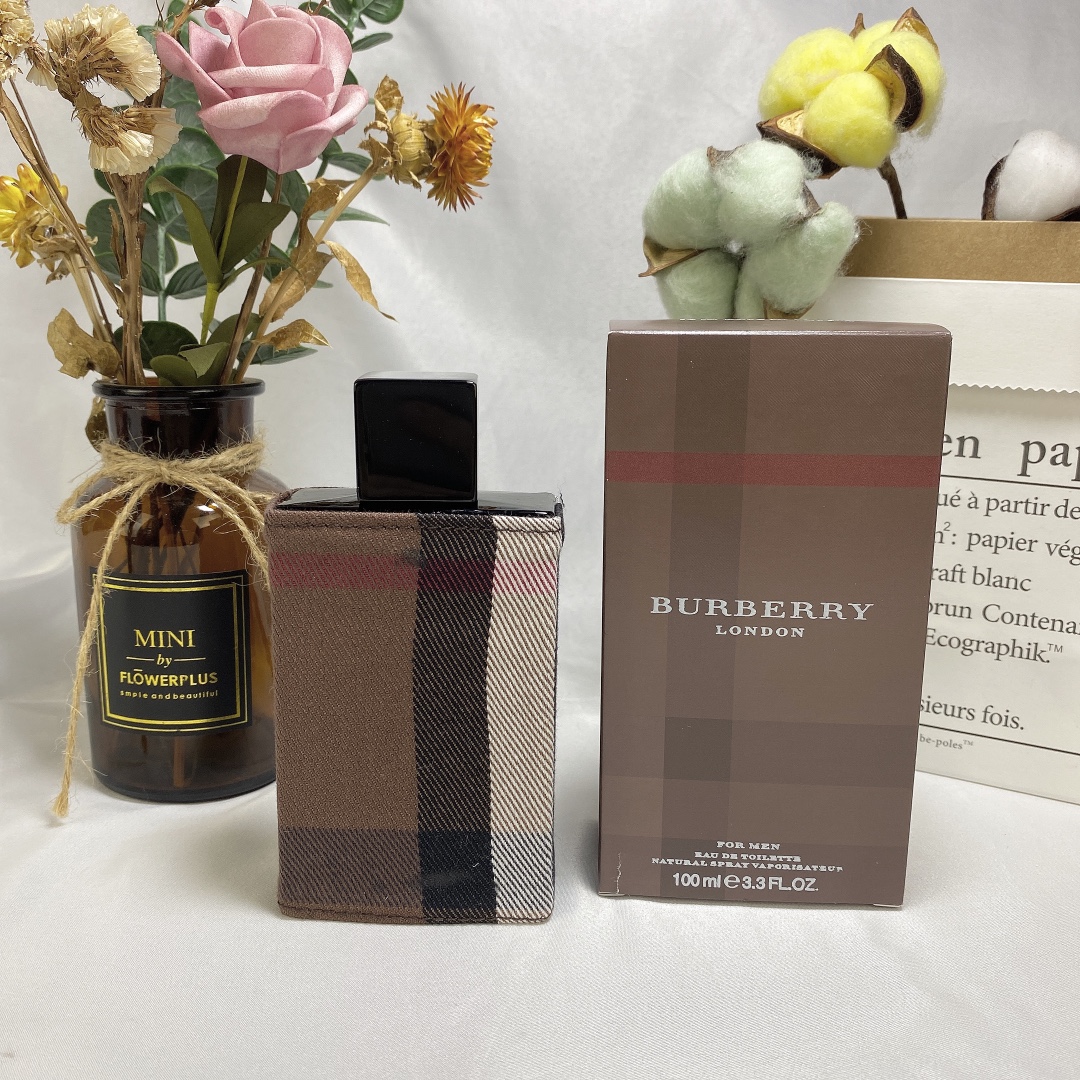 Burberry London For Men Eau de Toilette | Woody Fougère