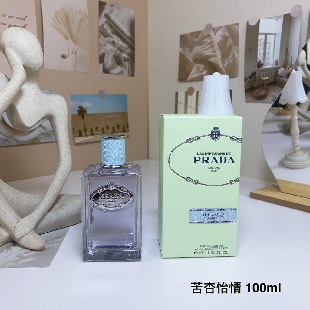 Prada INFUSION D'AMANDE Eau de Parfum | Woody Floral