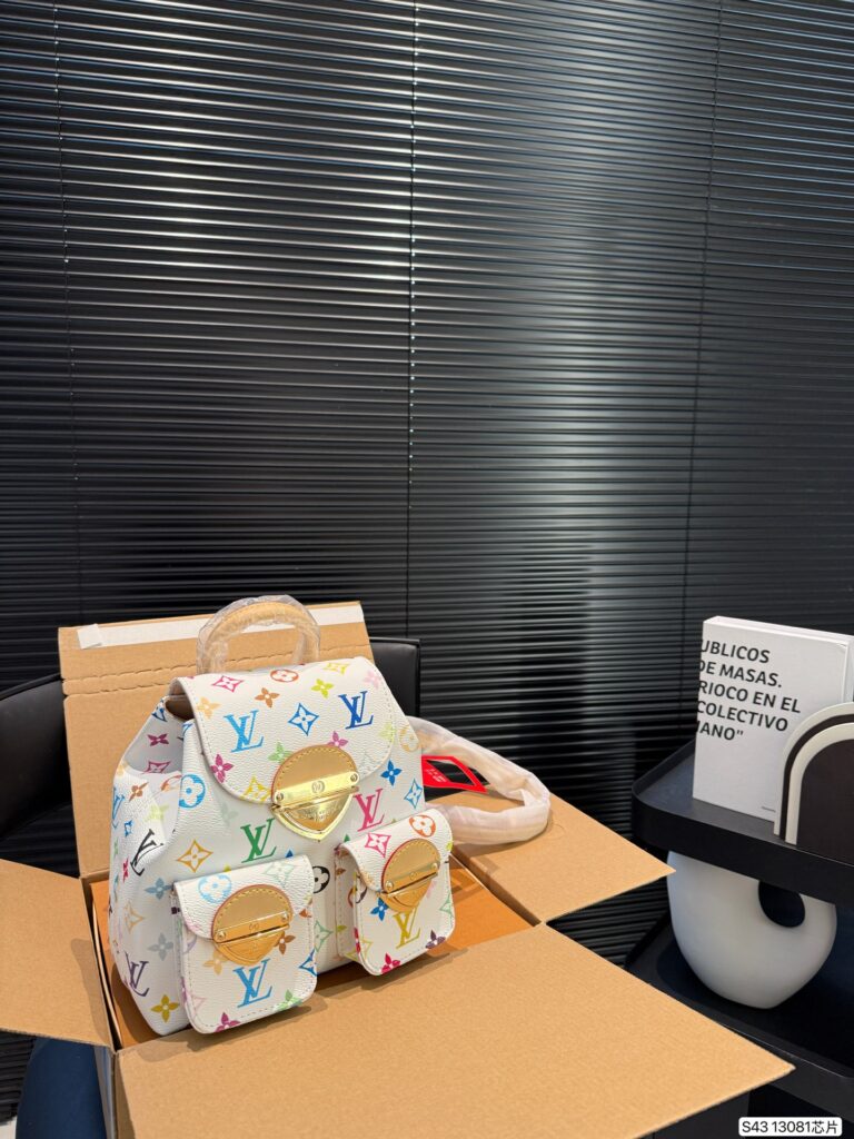 LV Smart Chip Backpack 20x22cm