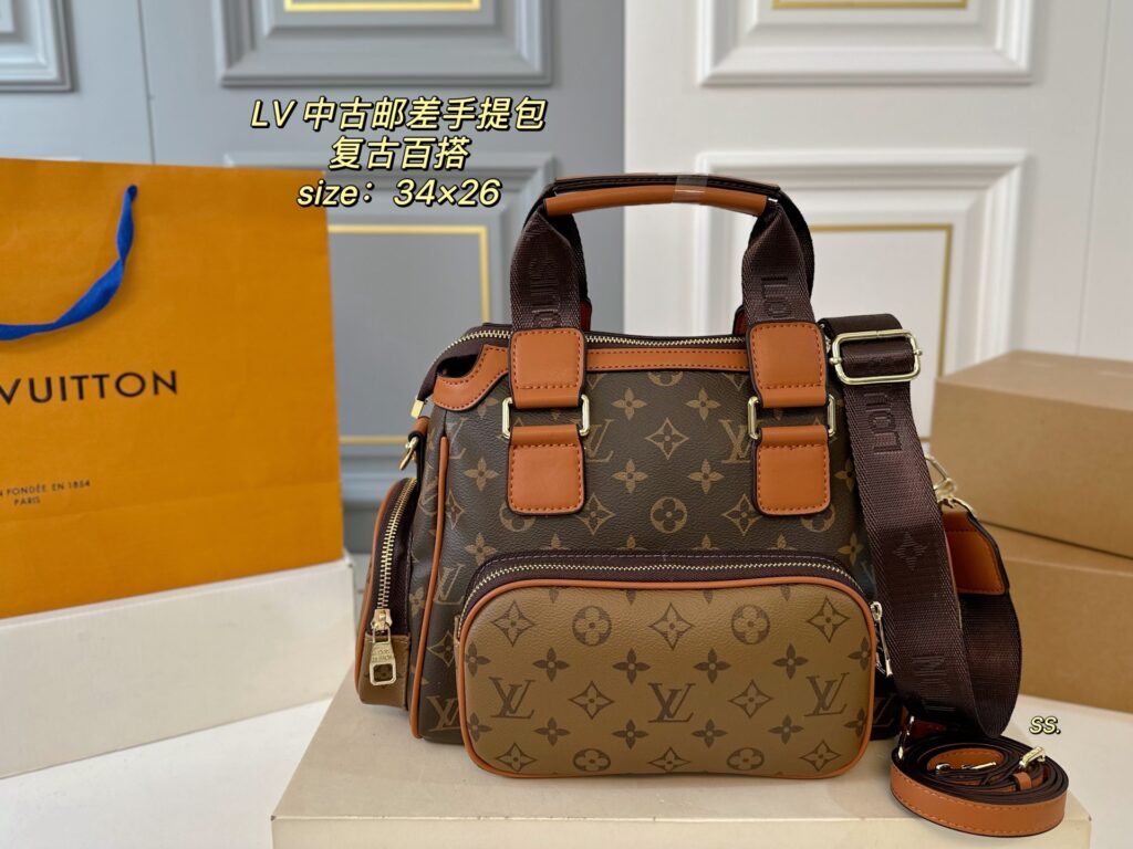 LV Messenger/Handbag 34x26cm