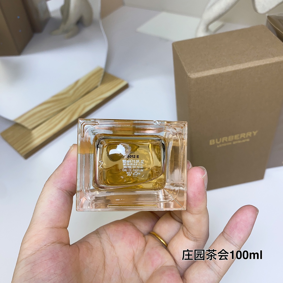 Burberry High Tea Eau de Parfum | Woody Tea - Image 5