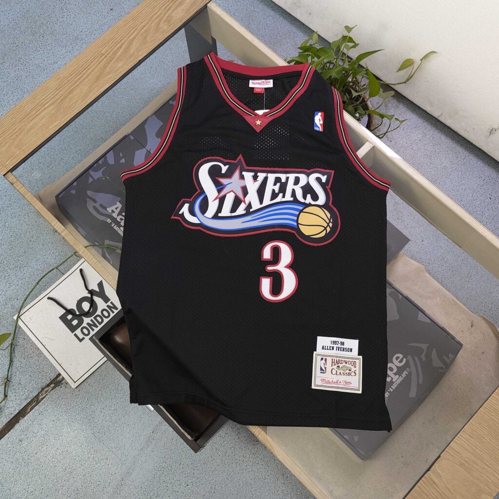2025 Nike NBA Allen Iverson #3 Black 76ers Jersey - Retro Embroidered Basketball Jersey (S-XXL) | The Answer Tribute Edition