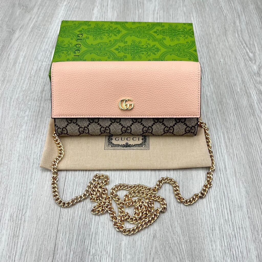 Gucci New Ophidia Series Black & Pink Calfskin Camera Bag with GG Hardware - Crossbody Bag with Dust Bag (19x10cm)