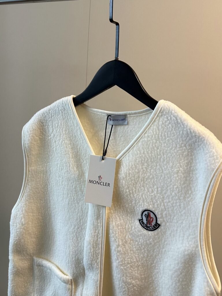 Moncler Mongolian winter milk white lambswool short vest coat