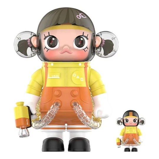 Pop Mart Mega Space Molly Squid Game Young-Hee 100% & 400%