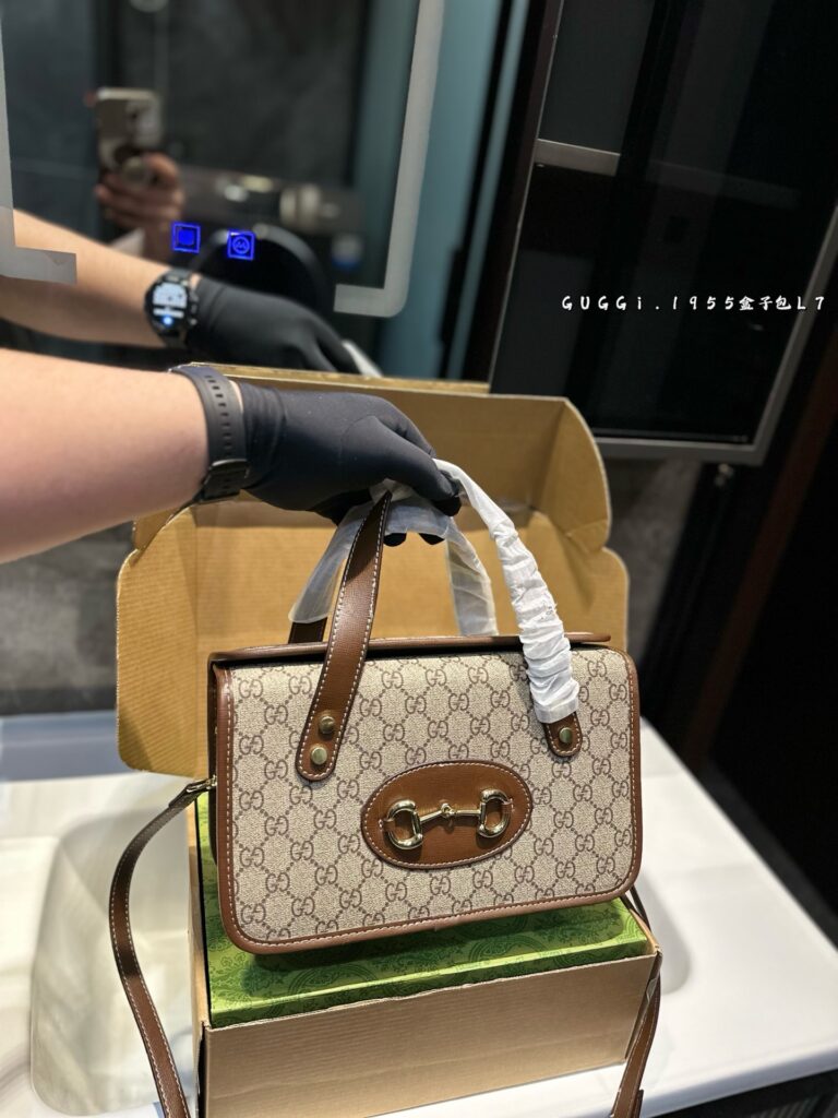 GUCCI 1955 Box Bag with Gift Box (28*12*17cm)