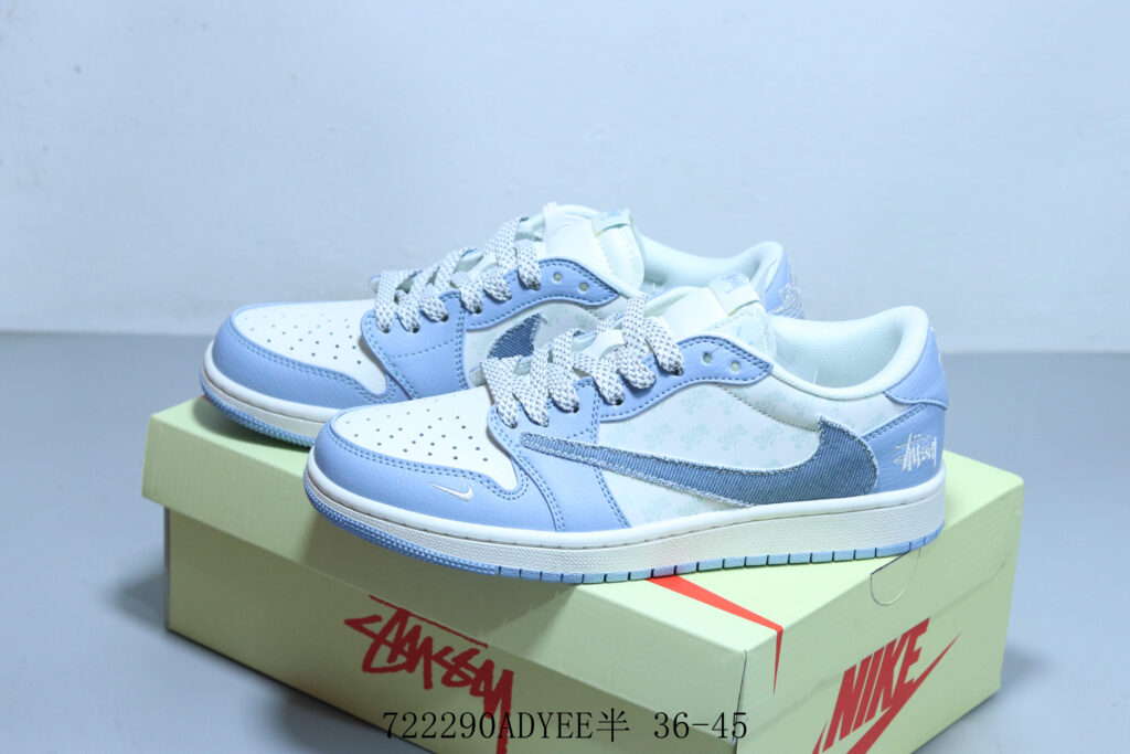 Air Jordan 1 Low "Reverse Swoosh" 2023 Retro - 1:1 Selected Replica | US 4.5-11/EU 36-45