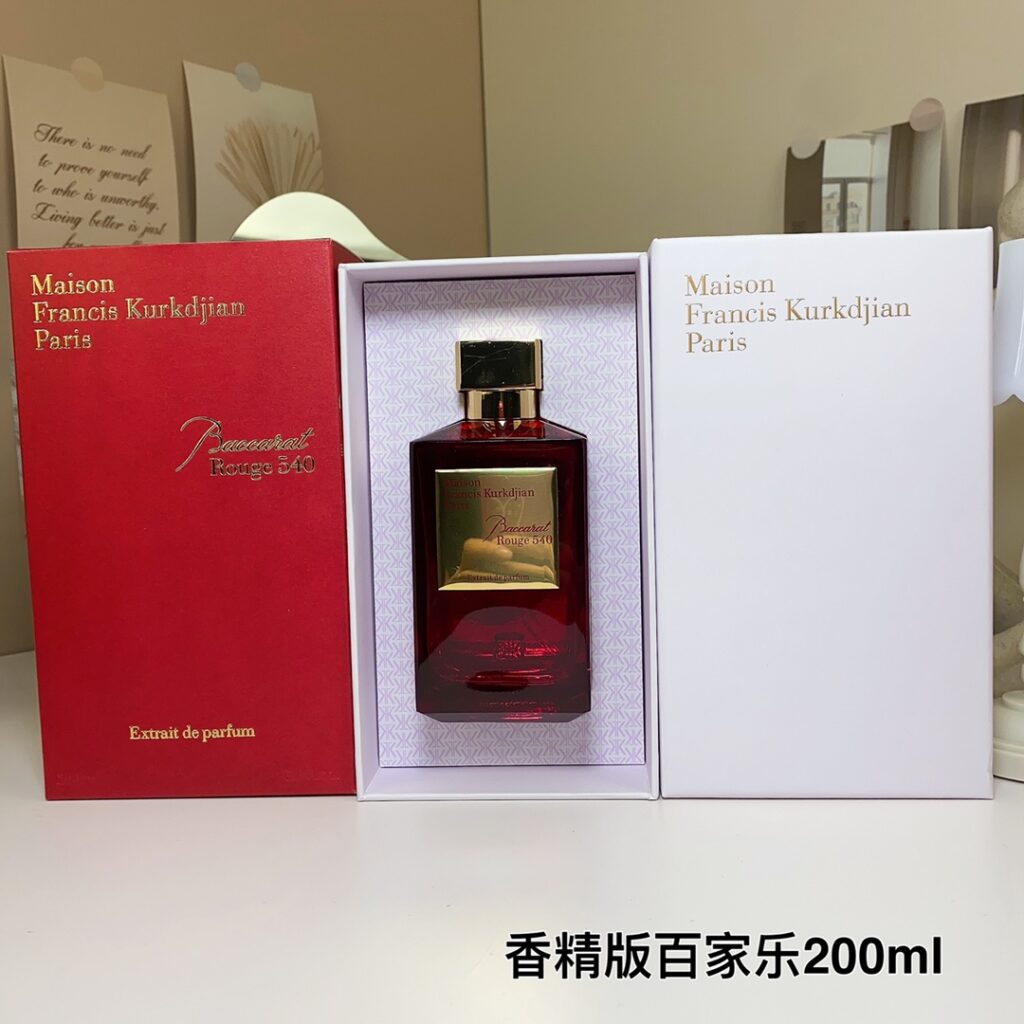 Maison Francis Kurkdjian Baccarat rouge540 Extrait