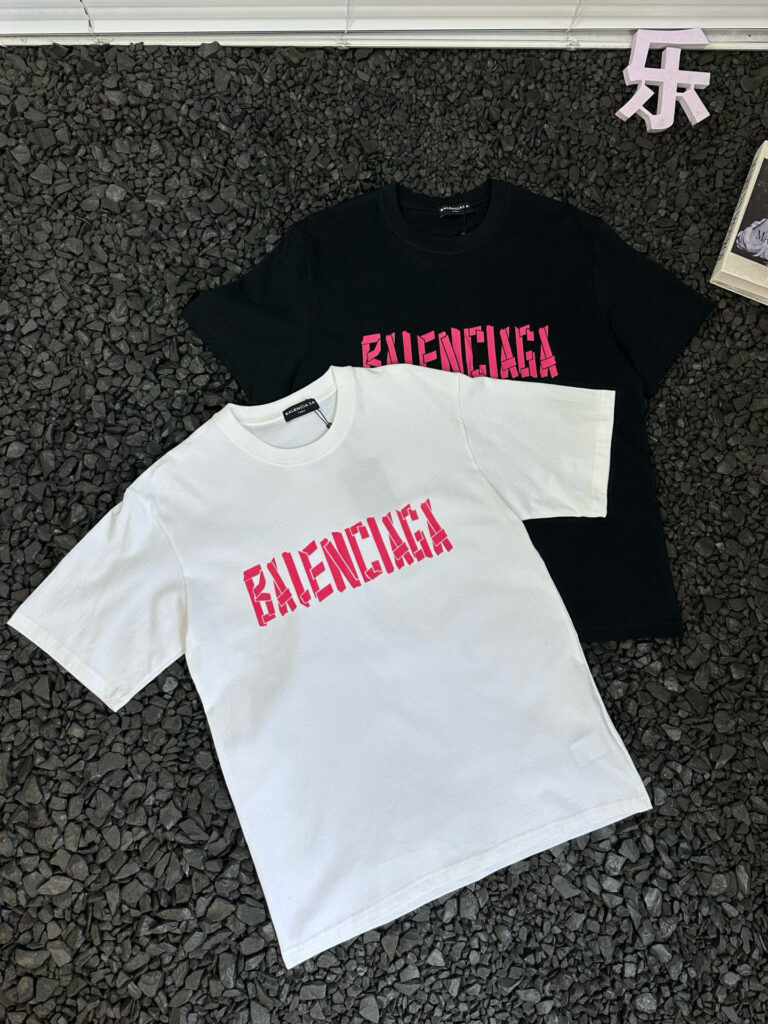 Balenciaga Pink Logo T-Shirt 2025 | Unisex Cotton Tee | Oversized Fit | Streetwear Essential