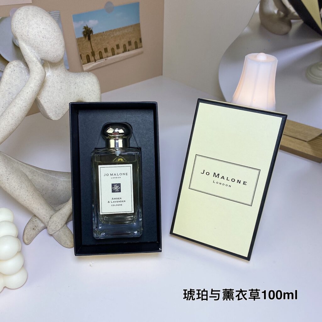 Jo Malone Amber & Lavender Cologne | Woody Aromatic