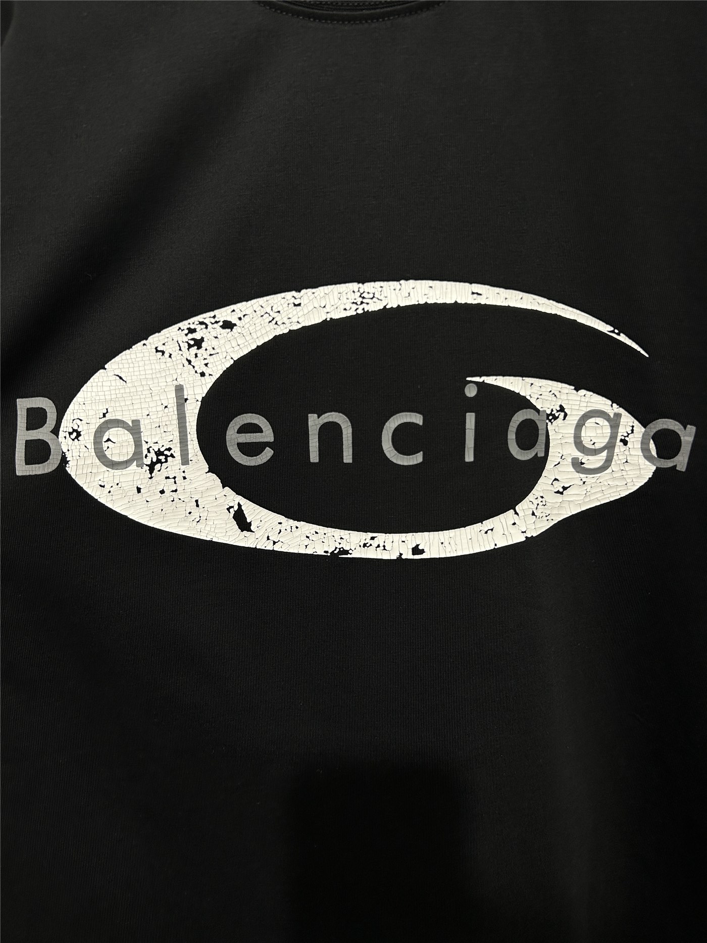 Balenciaga Distressed Lettering T-Shirt 2025 | 290GSM Luxury Cotton | Crack Print | Boutique 1:1 Replica - Image 7