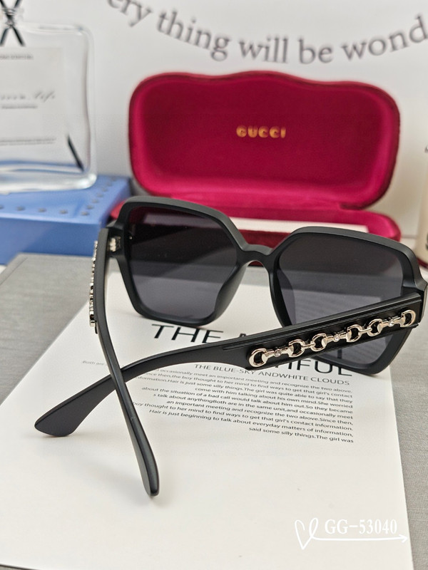 GUCCI 2025 Spring Retro Round Polarized Sunglasses | TR90 Ultra-Light Frame | Model G9751 - Image 8