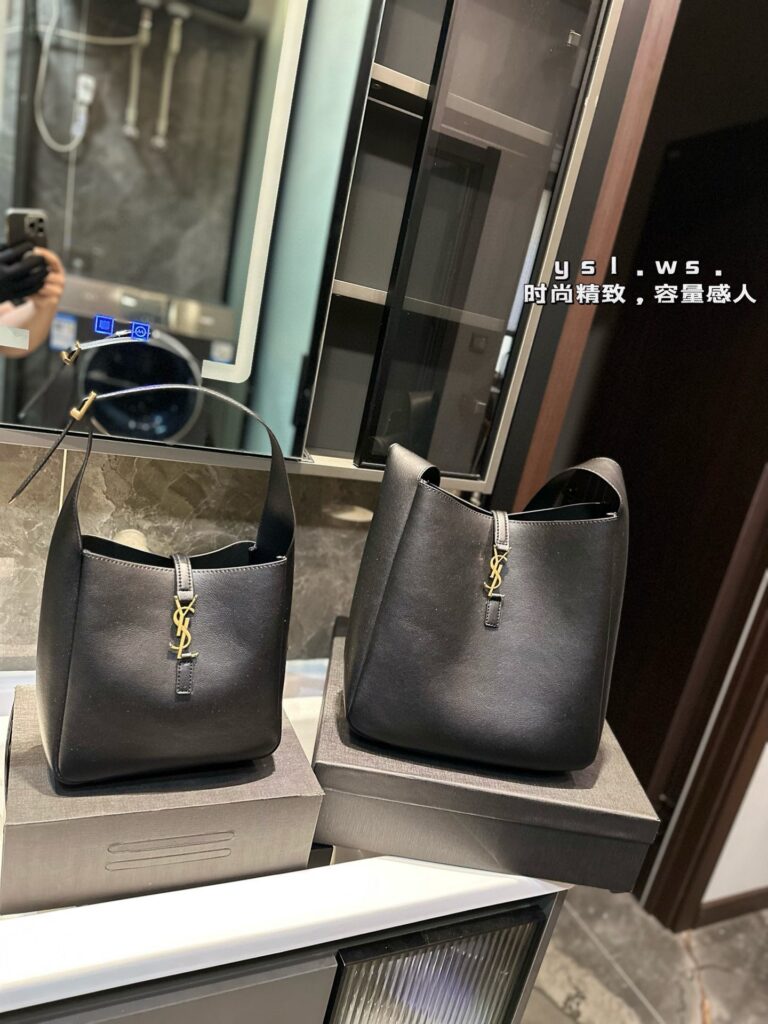 YSL Classic Hobo Bucket Bag - Entry-Level Luxury in Large (29*29cm) & Small (21*21cm)
