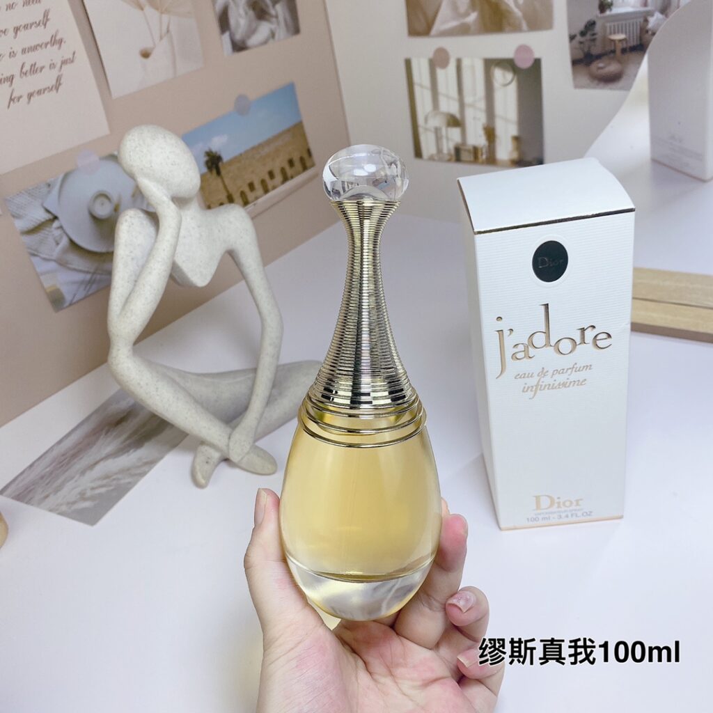 Dior J'adore Infinissime Eau de Parfum - Infinite Floral Intensity