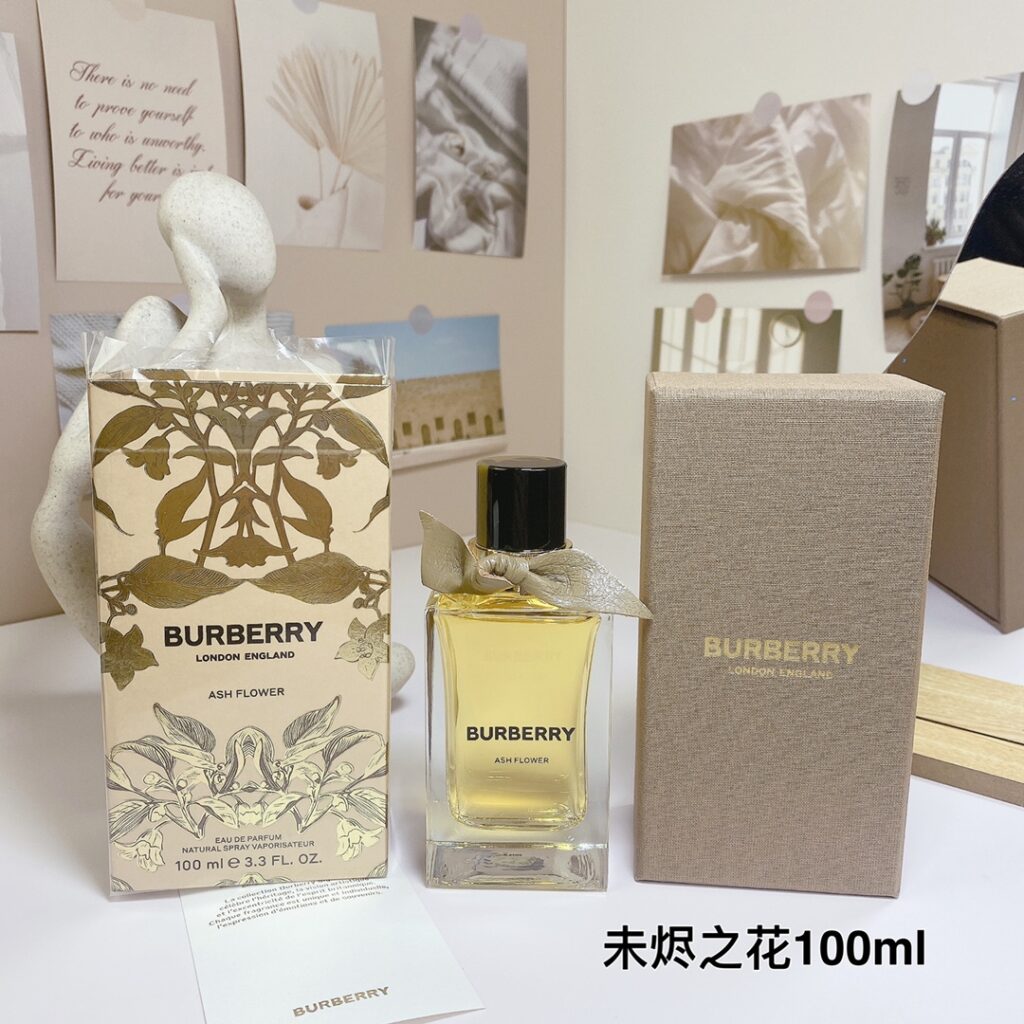 Burberry Ash Flower Eau de Parfum | Woody Floral