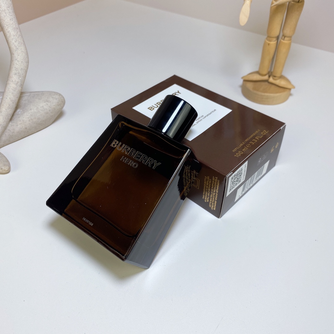 Burberry Hero Parfum | Oriental Woody - Image 2