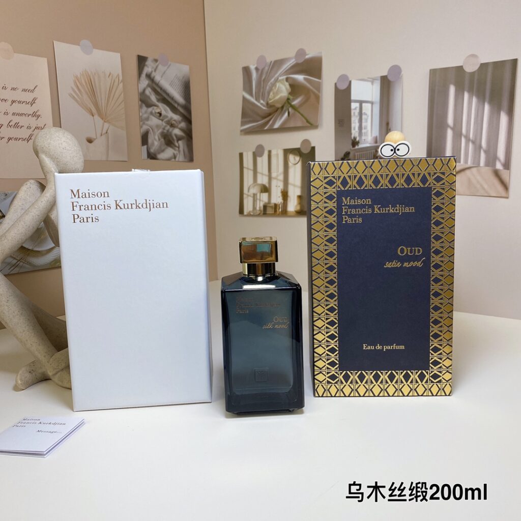 Maison Francis Kurkdjian Oud Satin Mood 2015