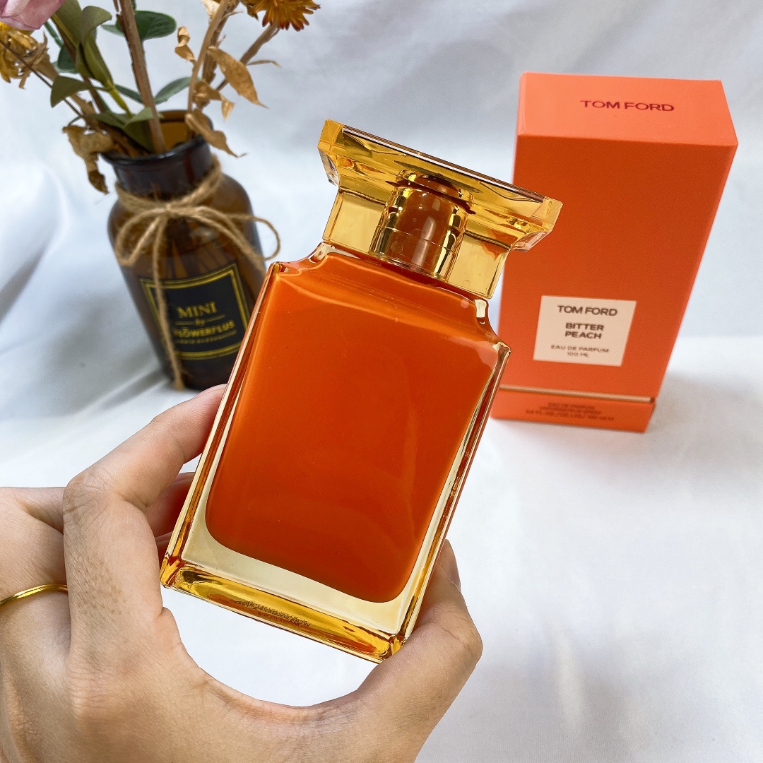 Tom Ford Bitter Peach Eau de Parfum | Fruity Oriental - Image 3