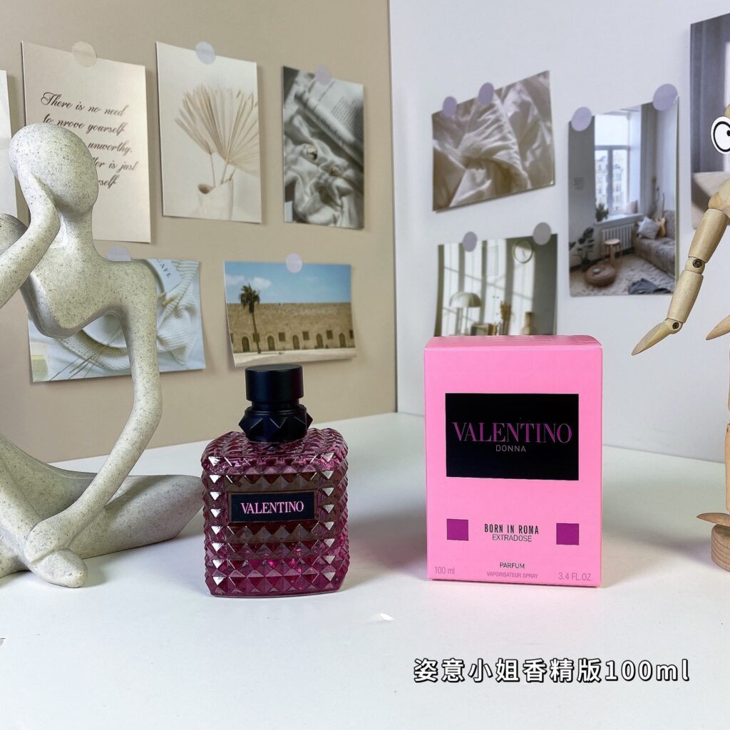 Valentino Donna Born in Roma Extradose 2025