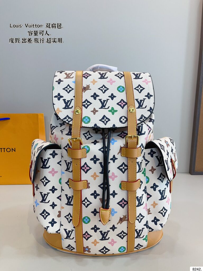 LV Christopher Backpack 33x44x12cm
