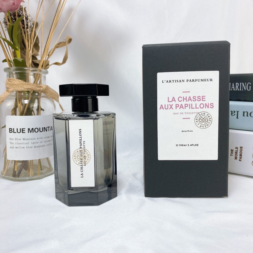 L'Artisan Parfumeur La Chasse aux Papillons Eau de Toilette | Solar Floral