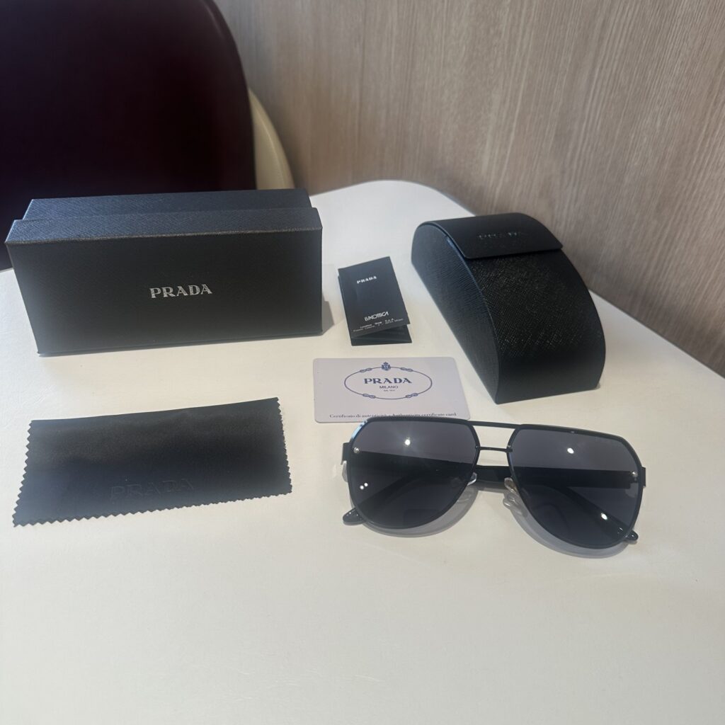 【PRADA Premium Sunglasses】Polarized Square Frame丨Lightweight丨Full Set Packaging丨UV400丨Unisex
