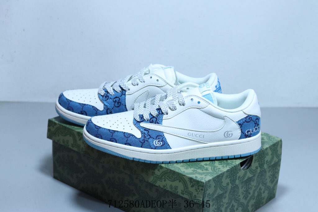 Air Jordan 1 Low "Reverse Swoosh" 2023 Retro - 1:1 Selected Replica | US 4.5-11/EU 36-45