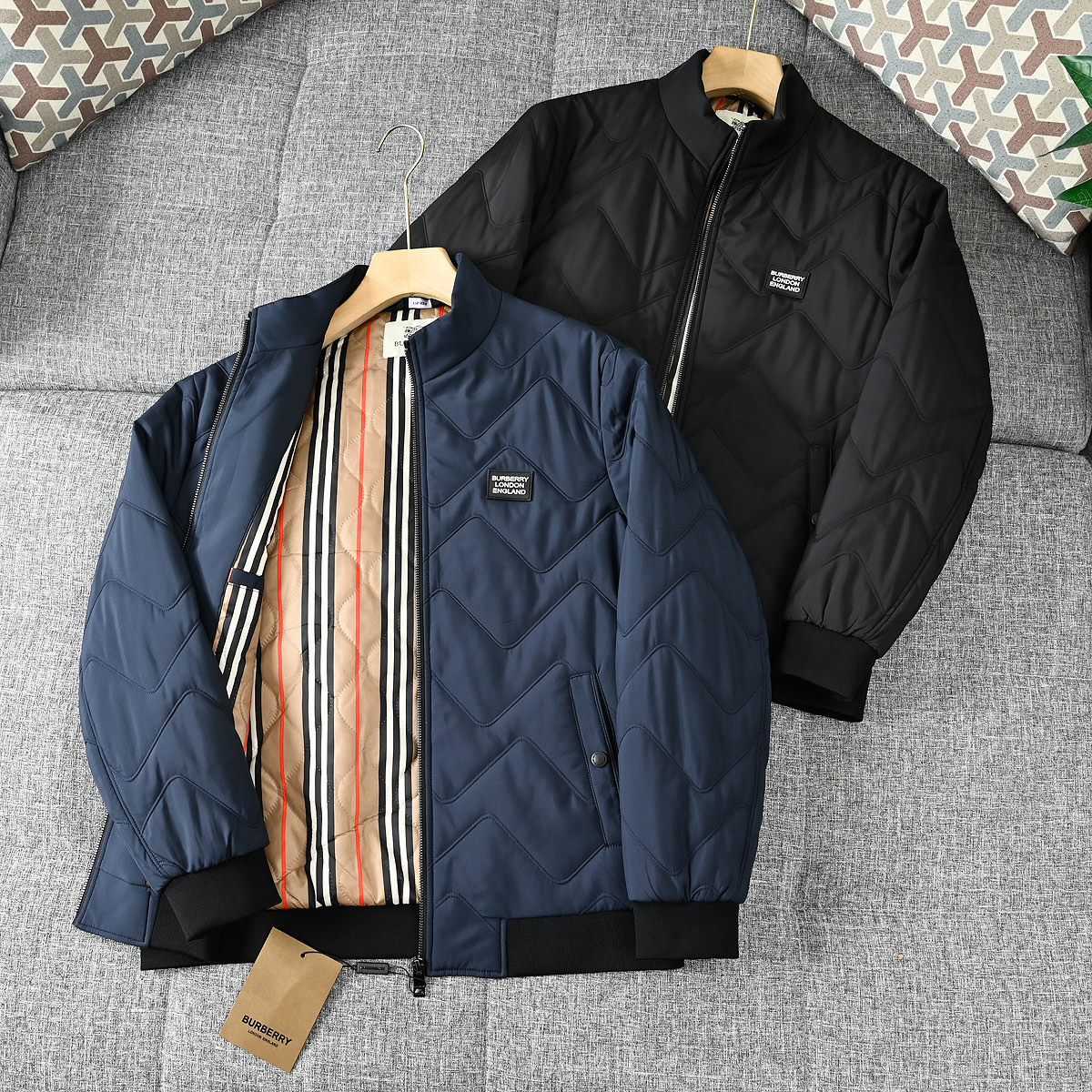 Burberry 25SS Men's Quilted Jacket - Classic Check Lining Luxury Coat - Image 9